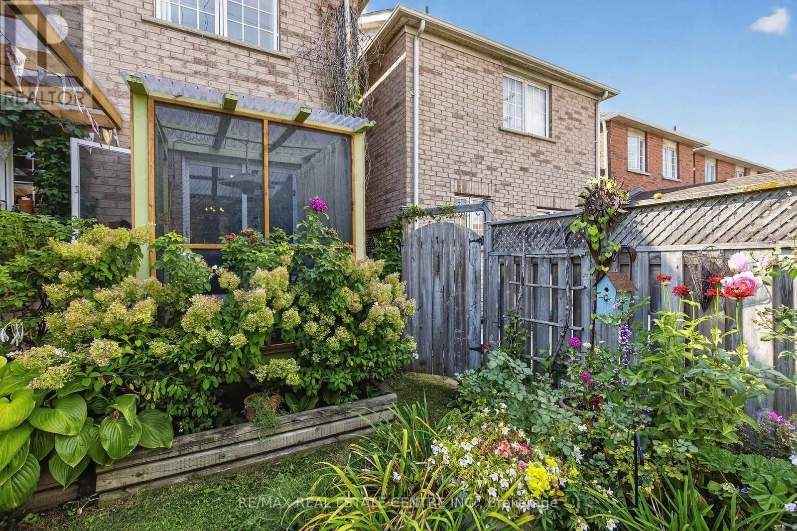 64 BIG MOE CRESCENT