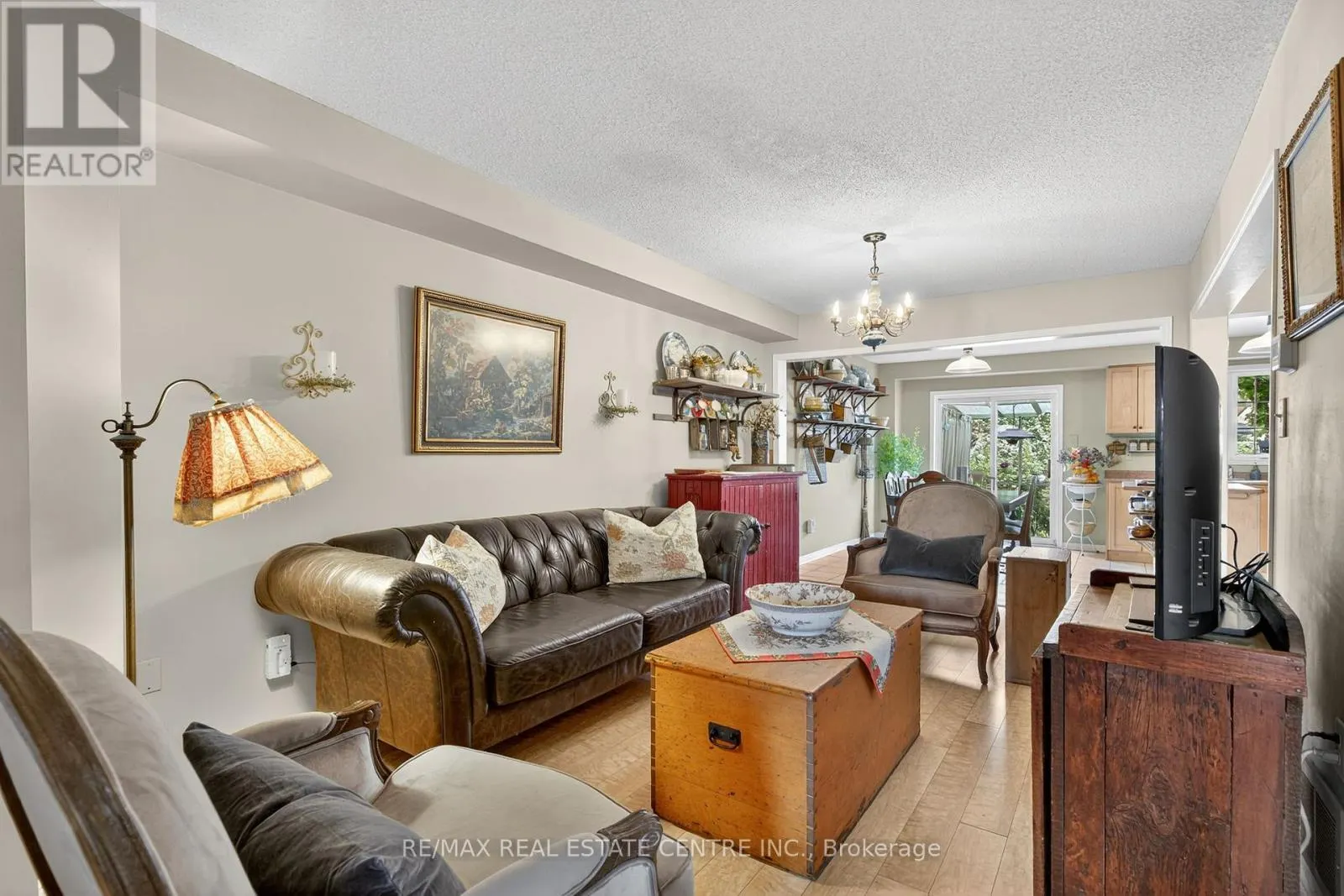 64 BIG MOE CRESCENT