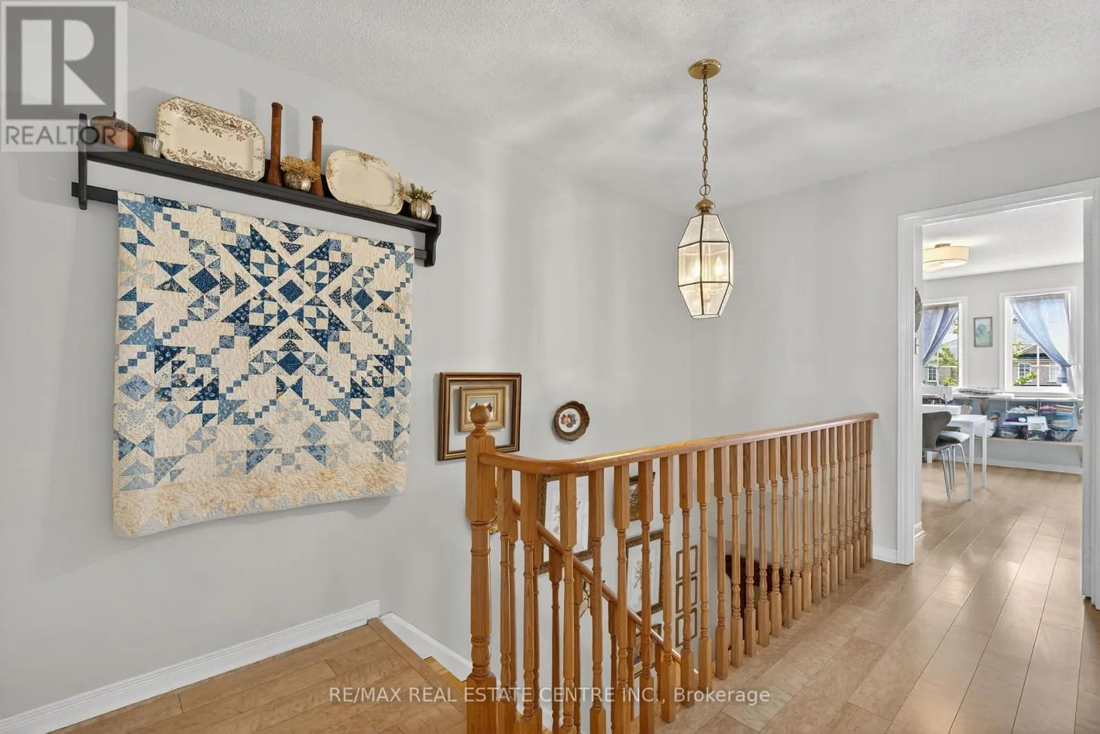 64 BIG MOE CRESCENT