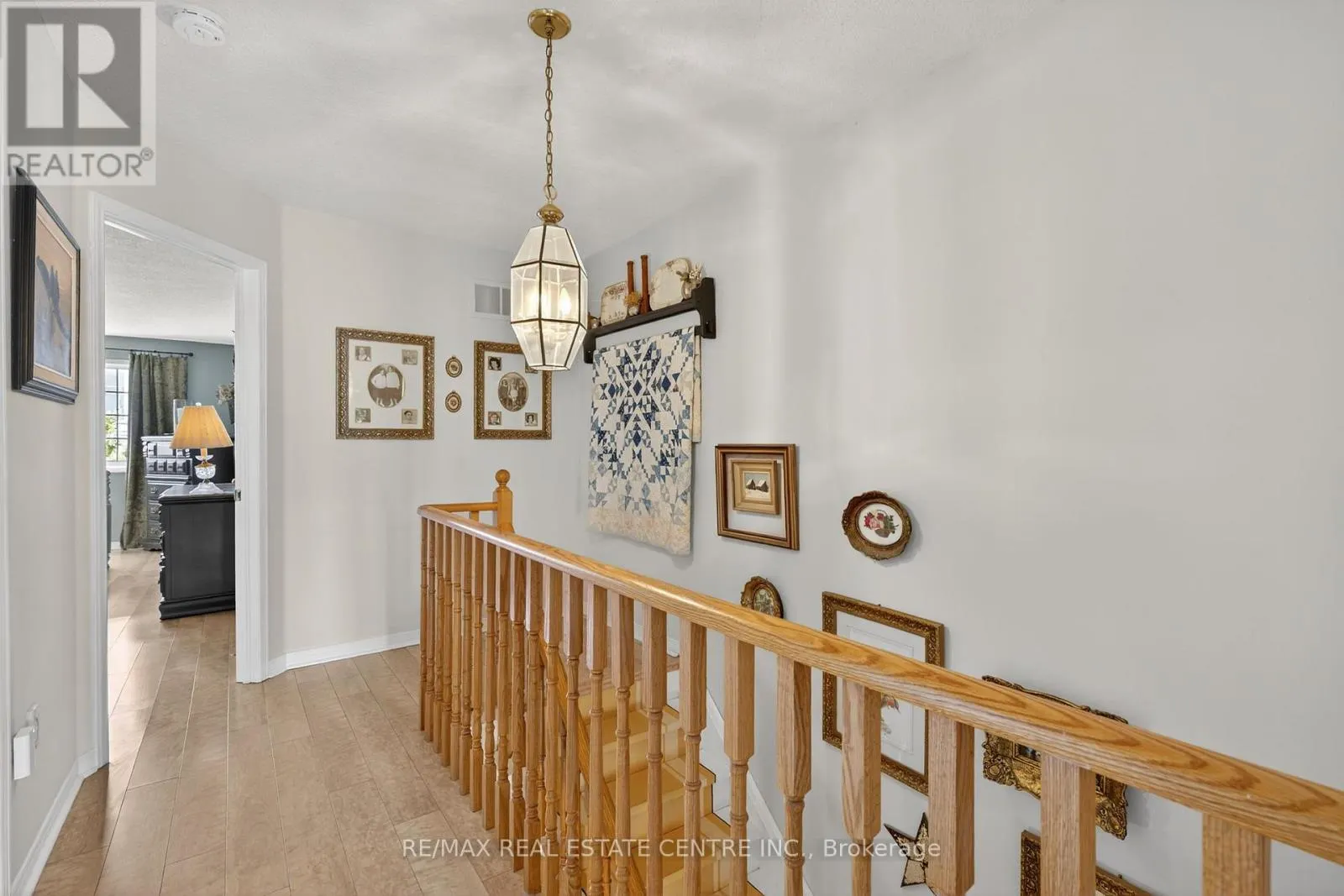 64 BIG MOE CRESCENT