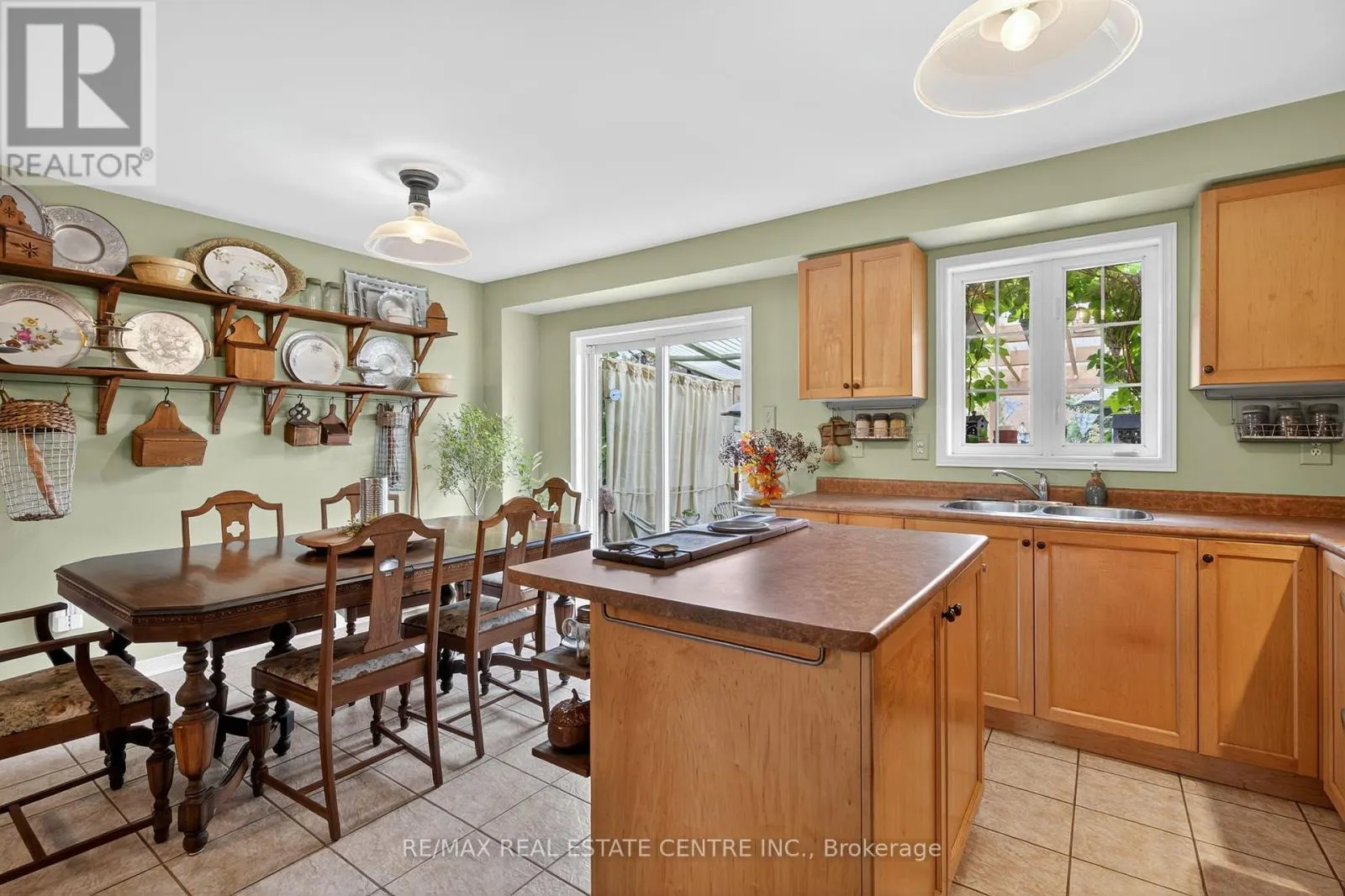 64 BIG MOE CRESCENT