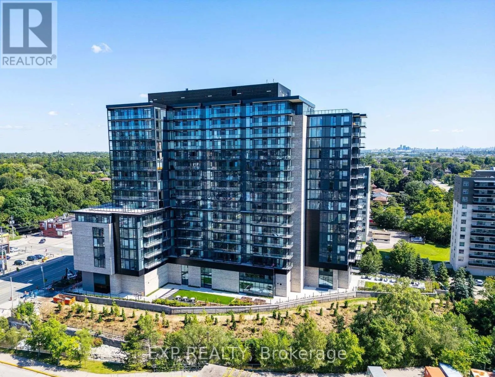 1508 - 86 DUNDAS STREET E