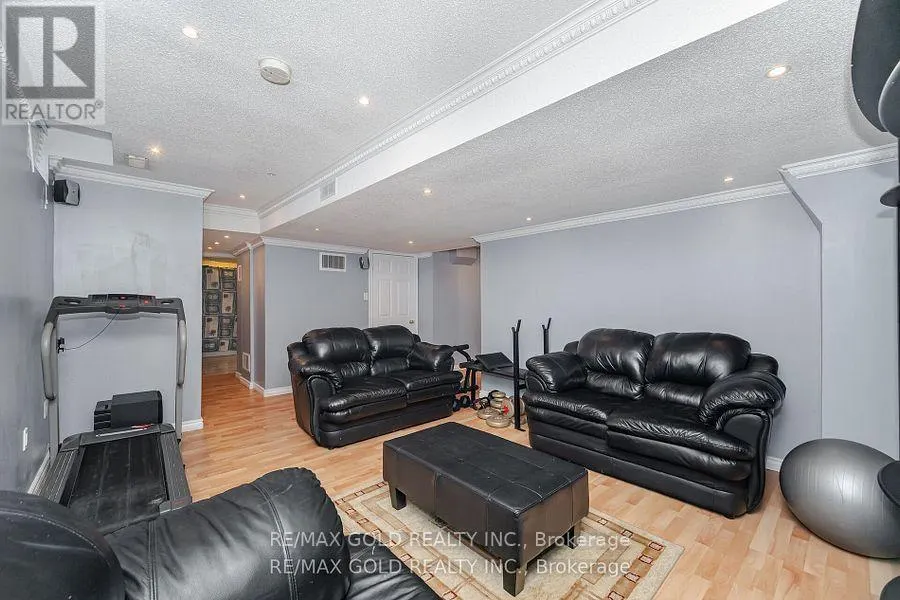 5 SUMMERSHADE STREET