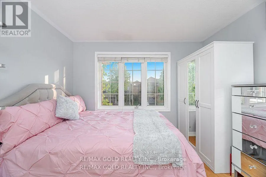 5 SUMMERSHADE STREET