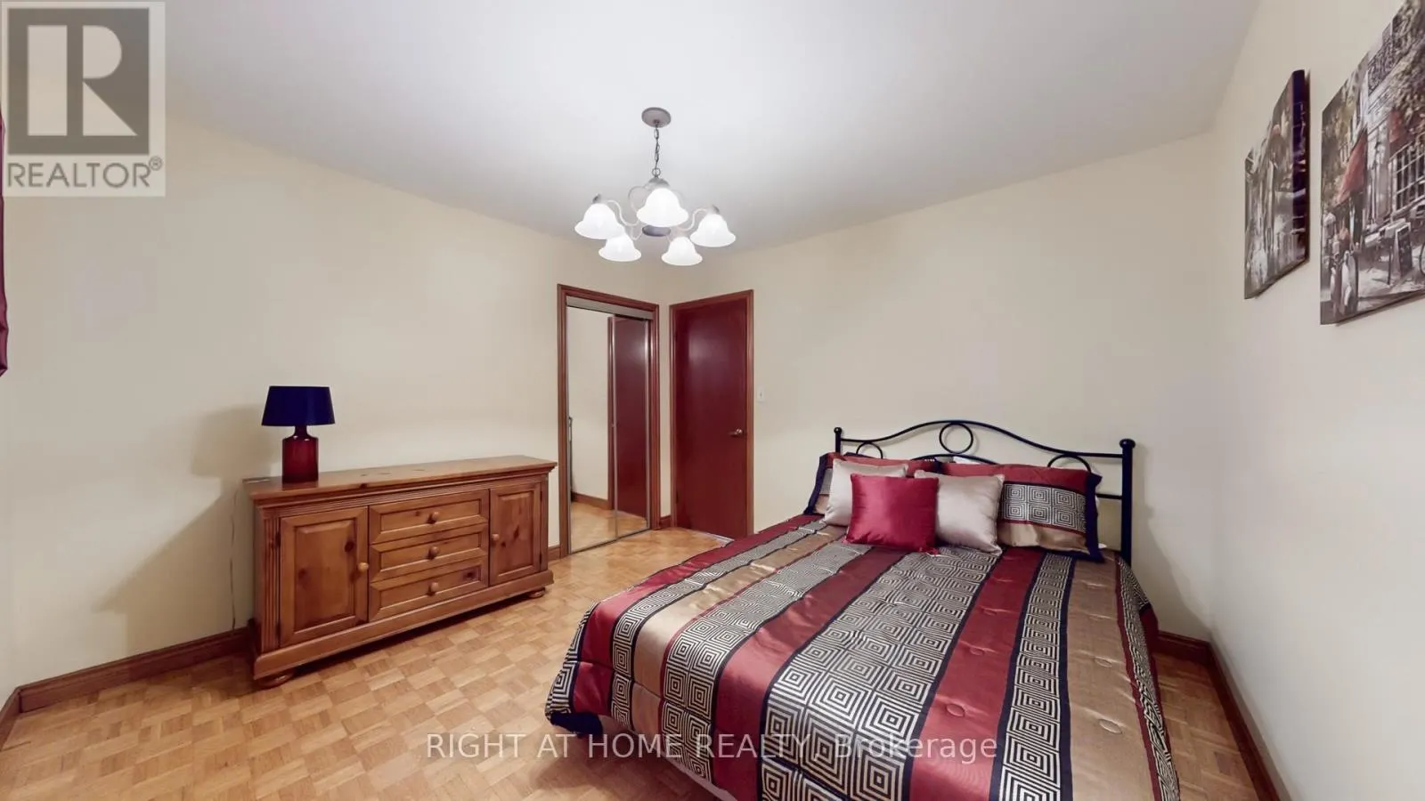 71 FAIRVIEW ROAD W
