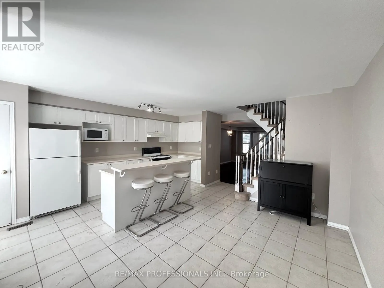 262 GATWICK DRIVE