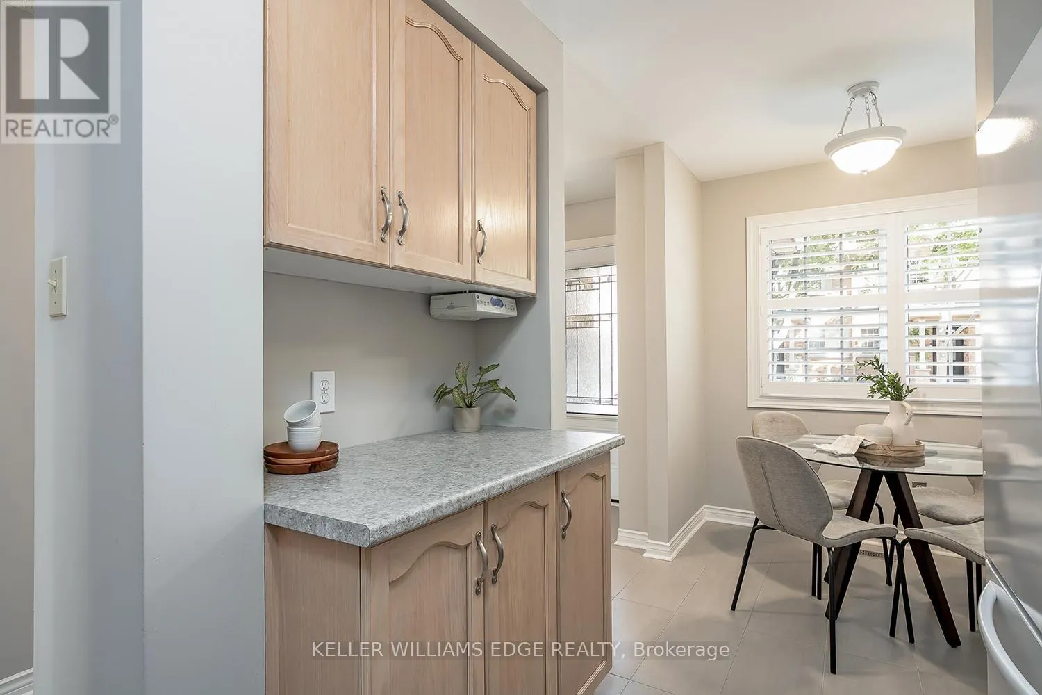 28 - 2880 HEADON FOREST DRIVE