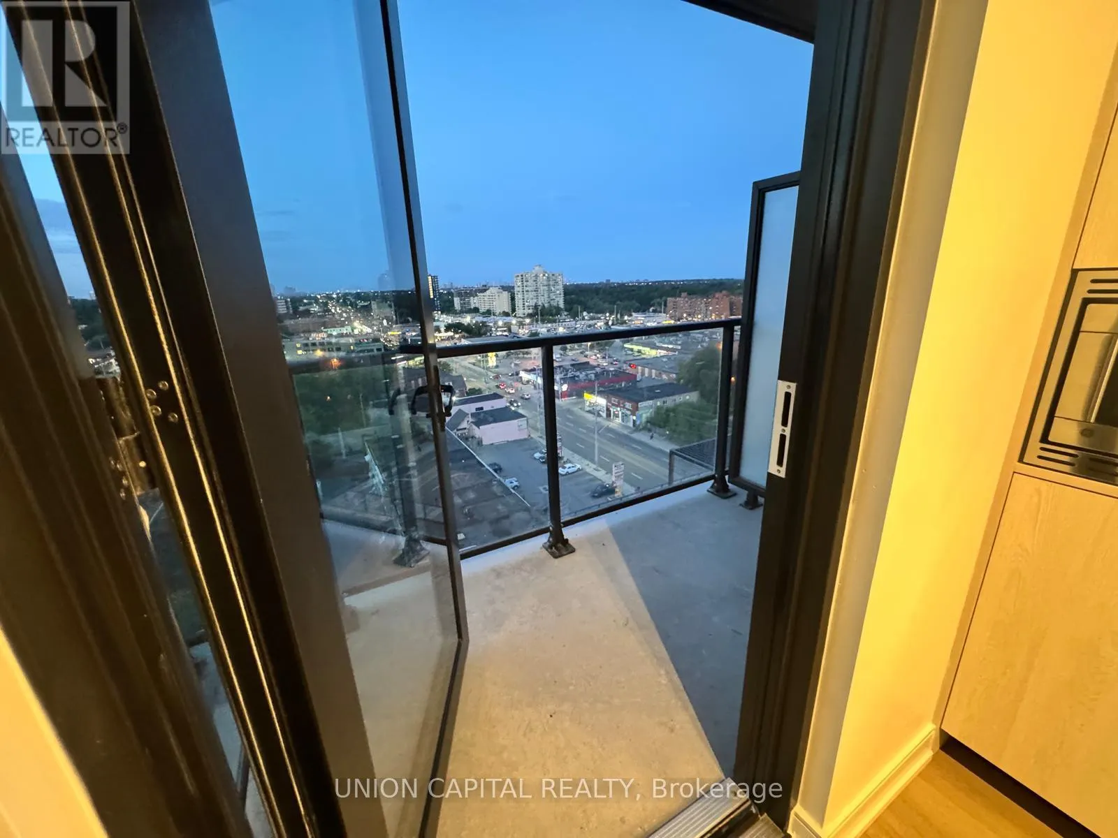 1101 - 3009 NOVAR ROAD