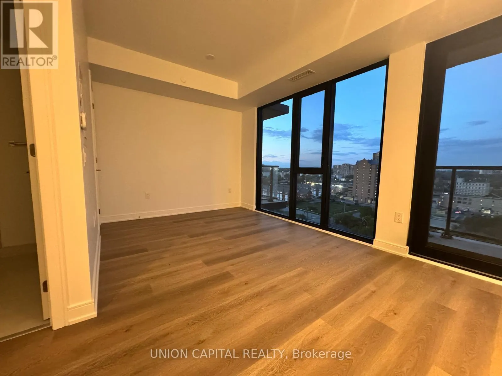 1101 - 3009 NOVAR ROAD