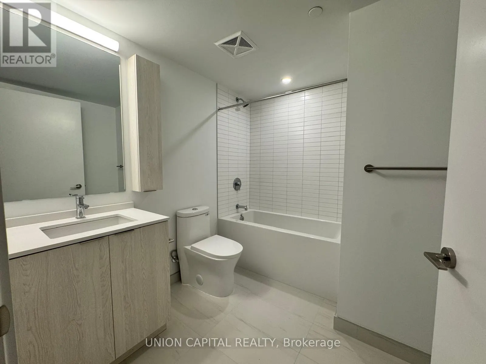 1101 - 3009 NOVAR ROAD