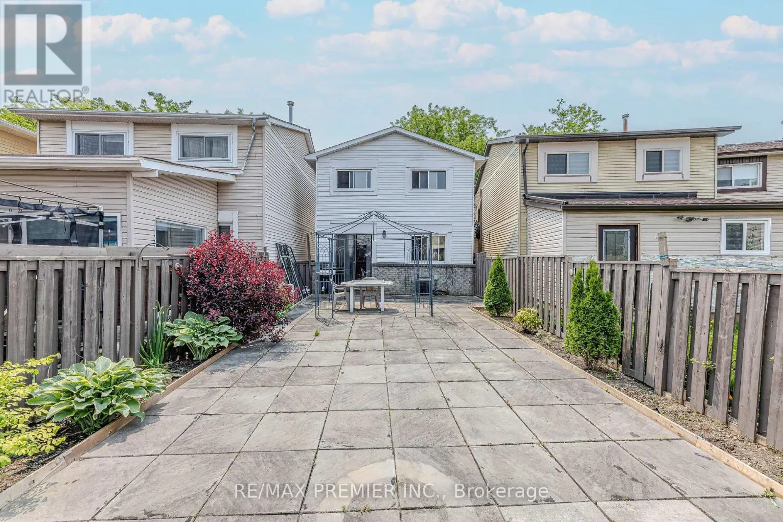 14 SHADY GLEN ROAD