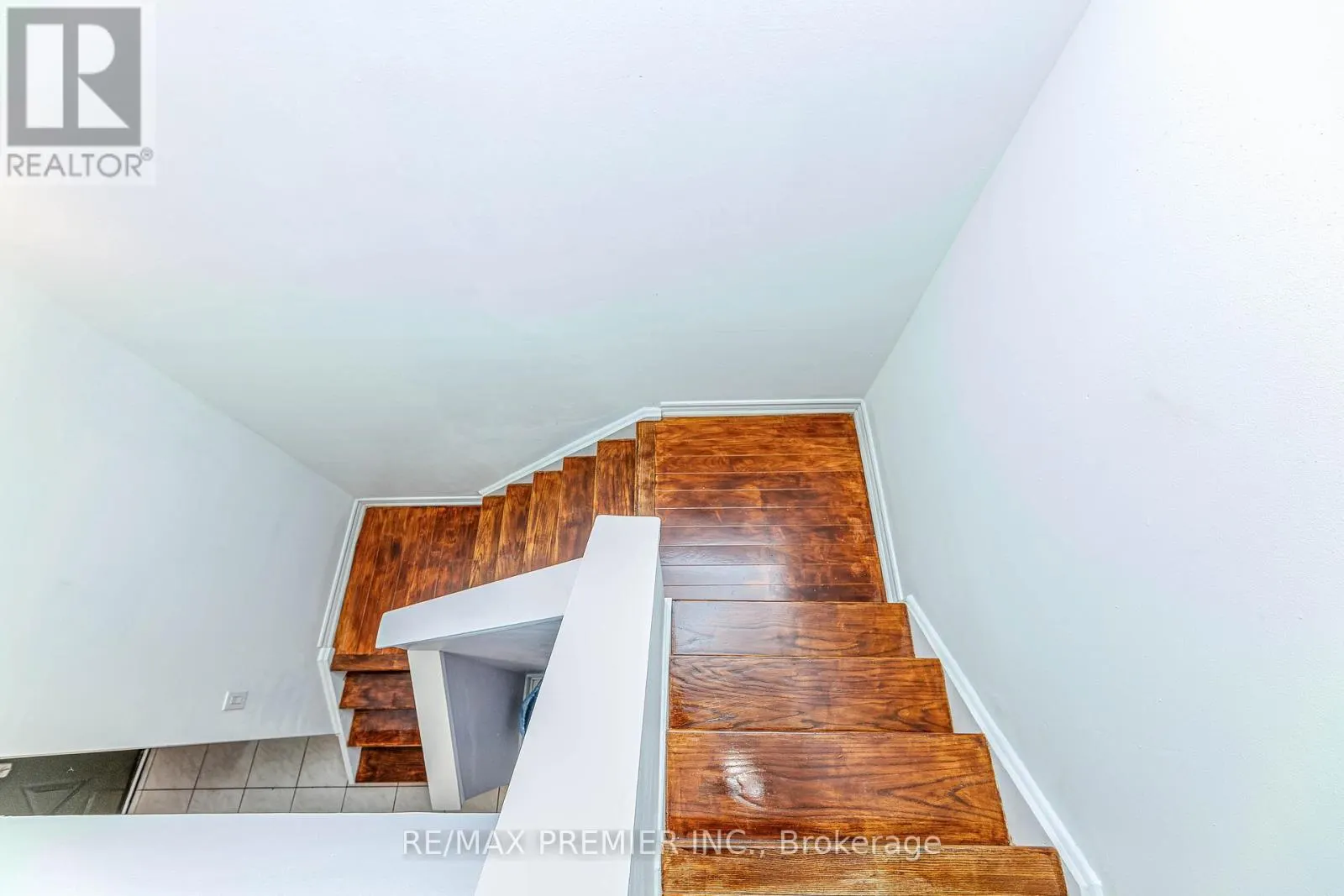 14 SHADY GLEN ROAD