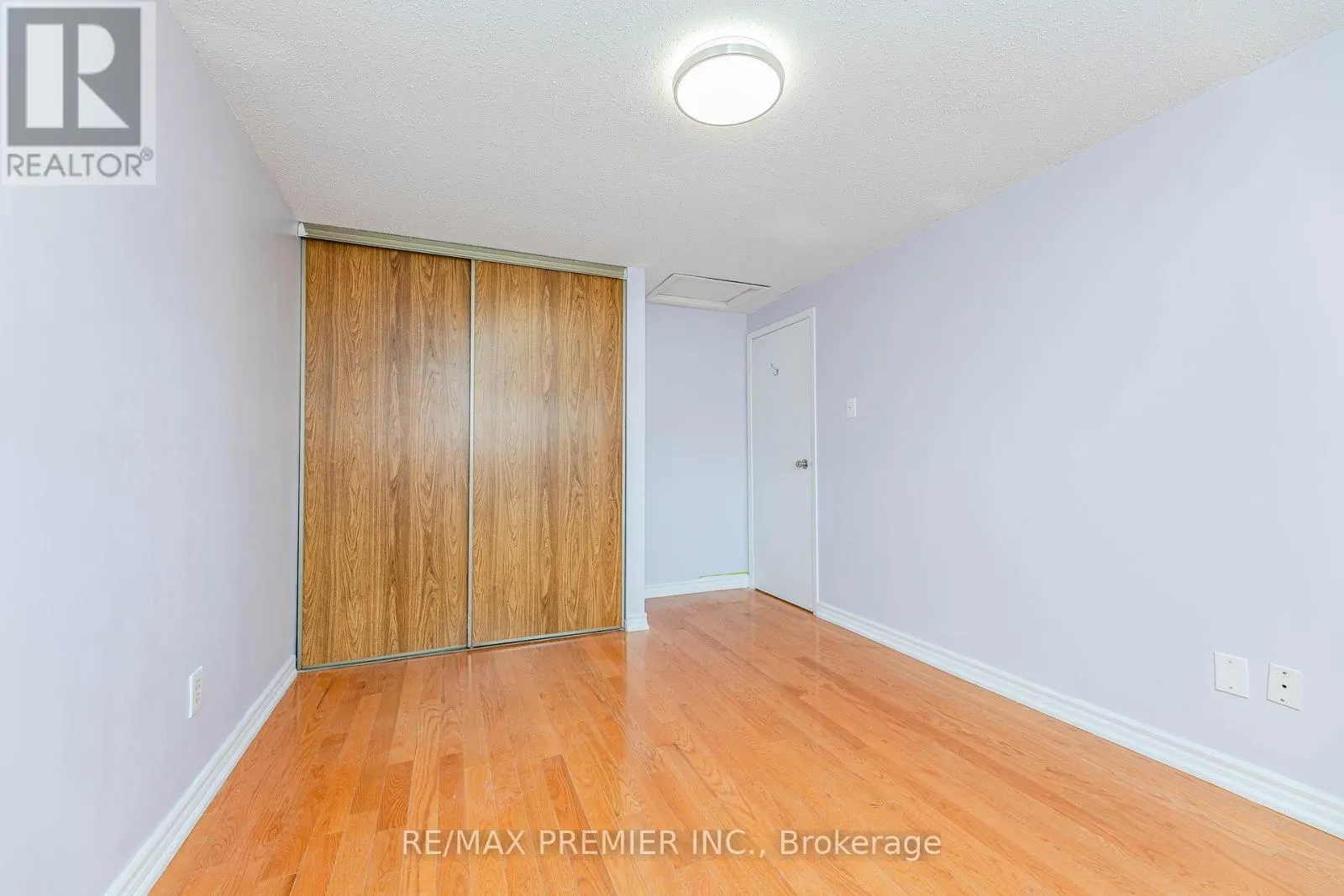 14 SHADY GLEN ROAD