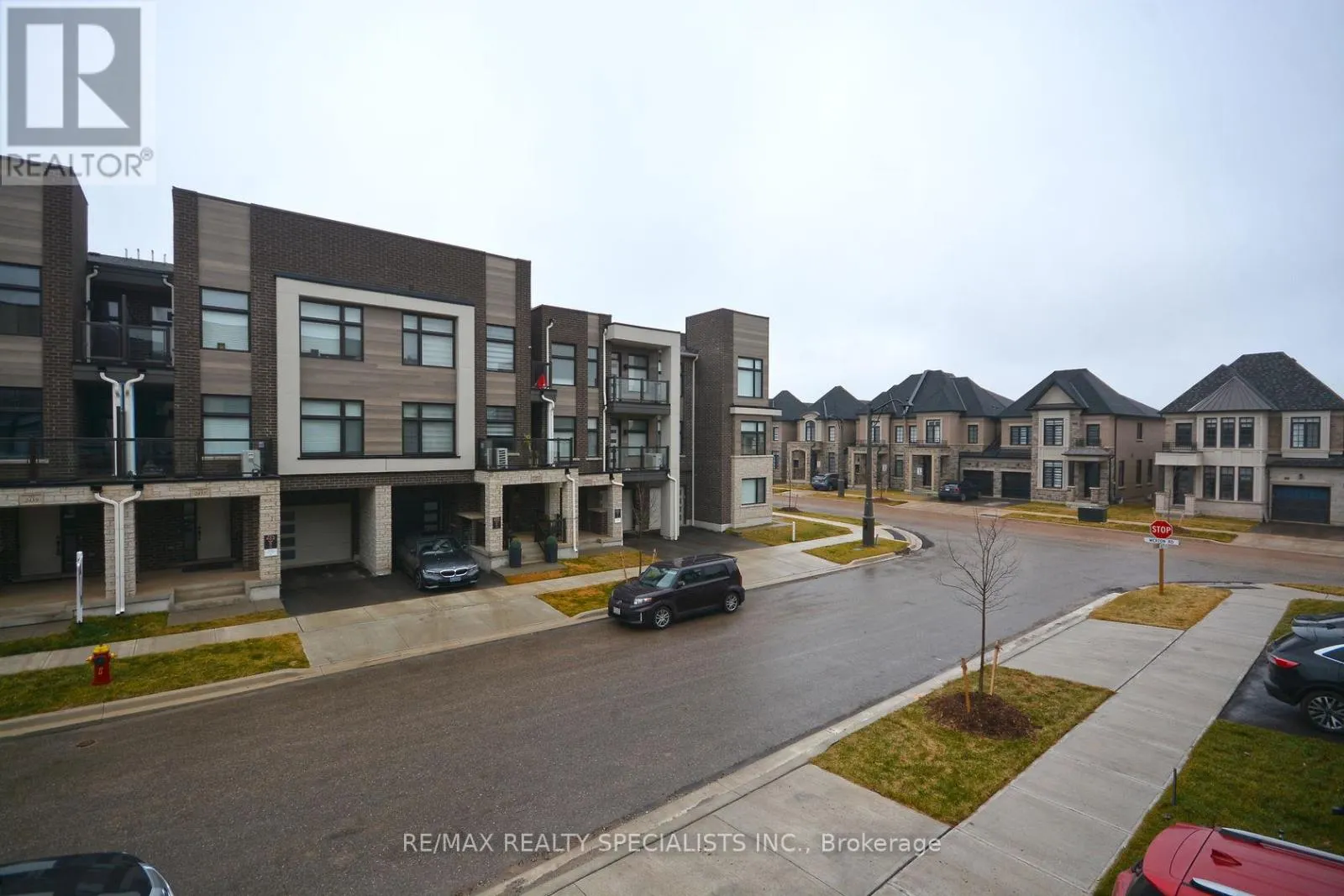 2456 BELT LANE