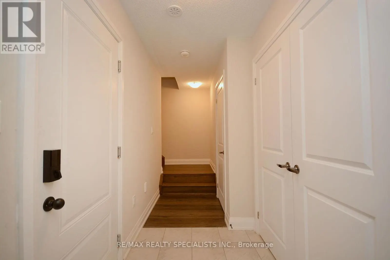 2456 BELT LANE