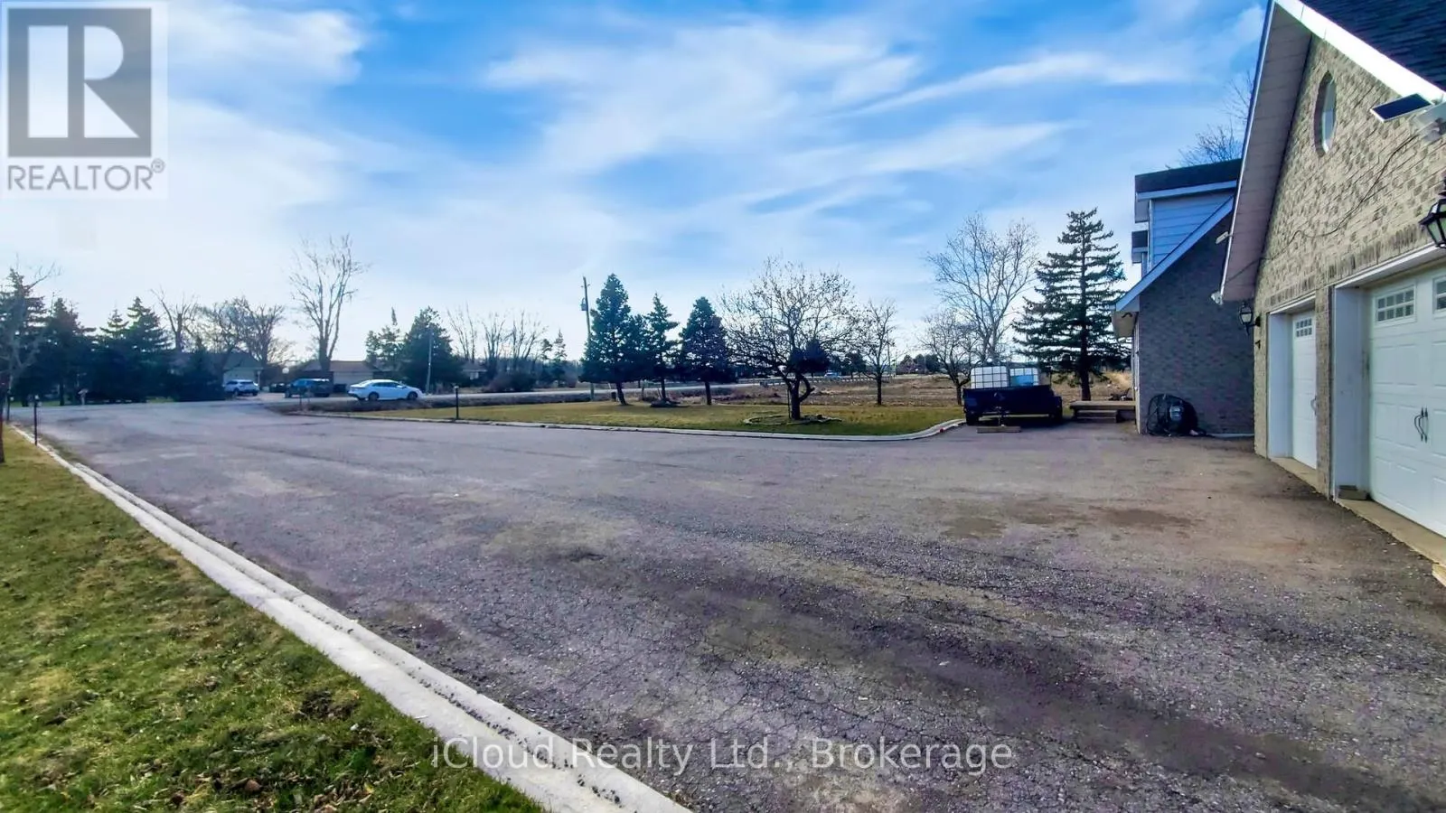 12191 MISSISSAUGA ROAD W