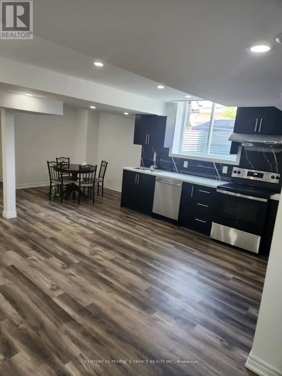 4 GOODSWAY TRAIL