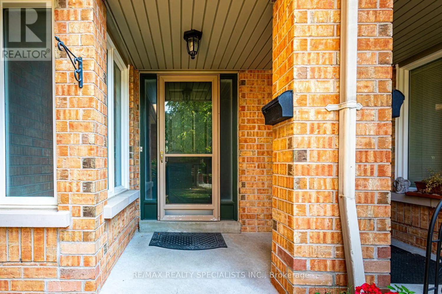102 - 5230 GLEN ERIN DRIVE