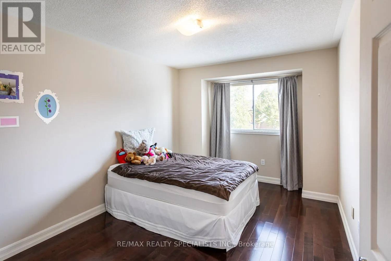 102 - 5230 GLEN ERIN DRIVE