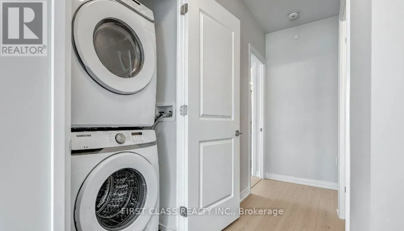 802 - 50 THOMAS RILEY ROAD