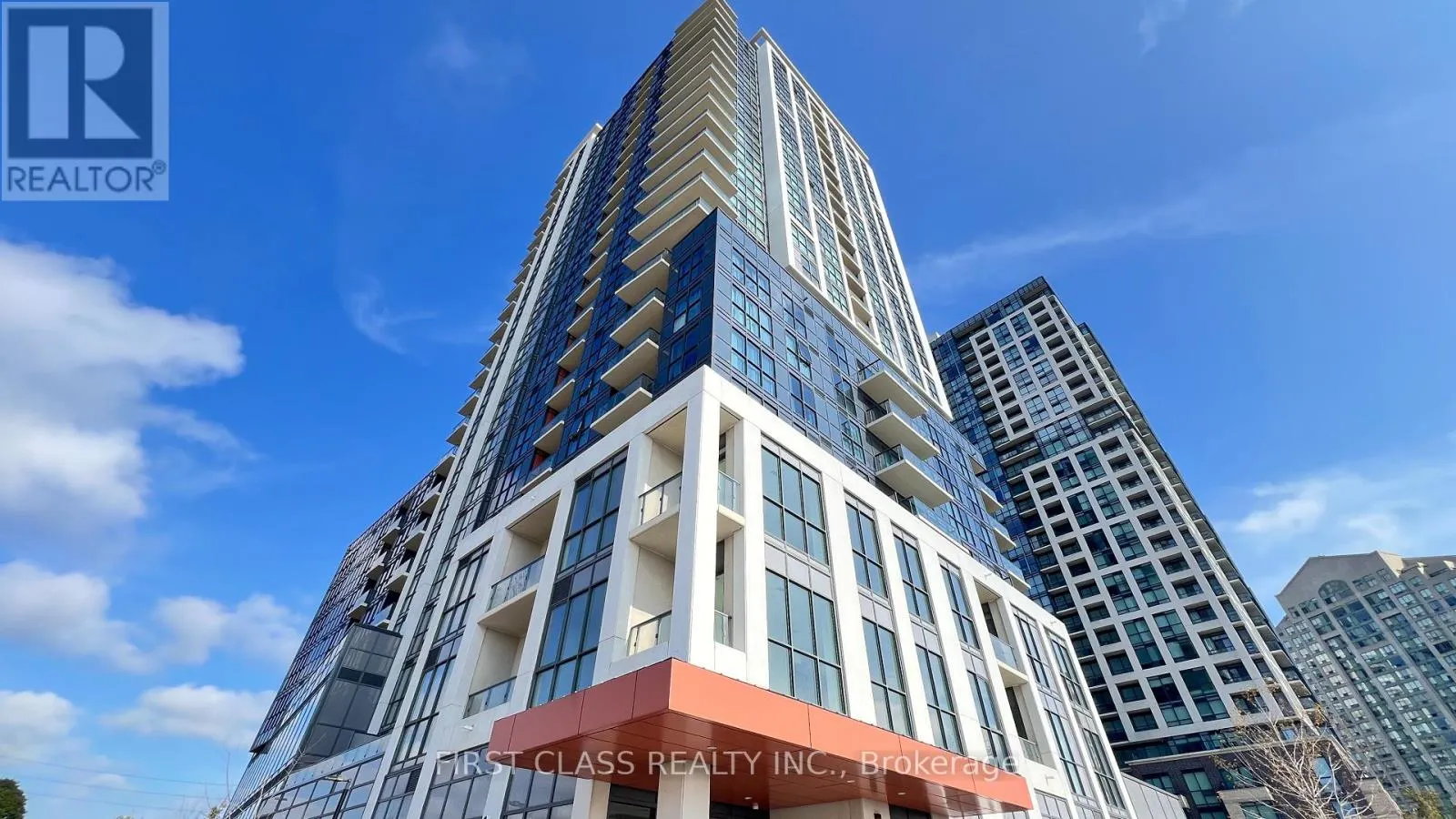 802 - 50 THOMAS RILEY ROAD