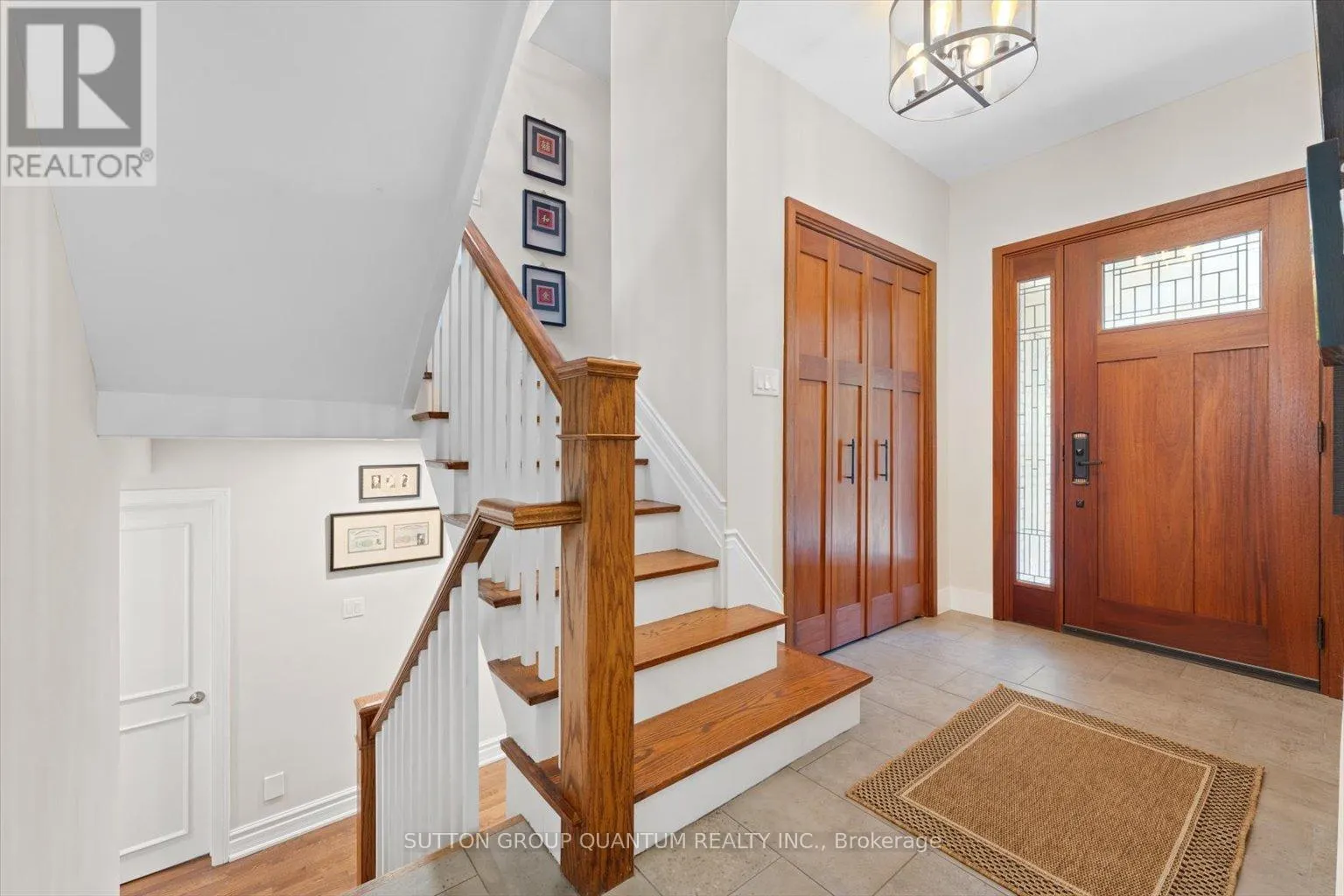 347 PINETREE WAY