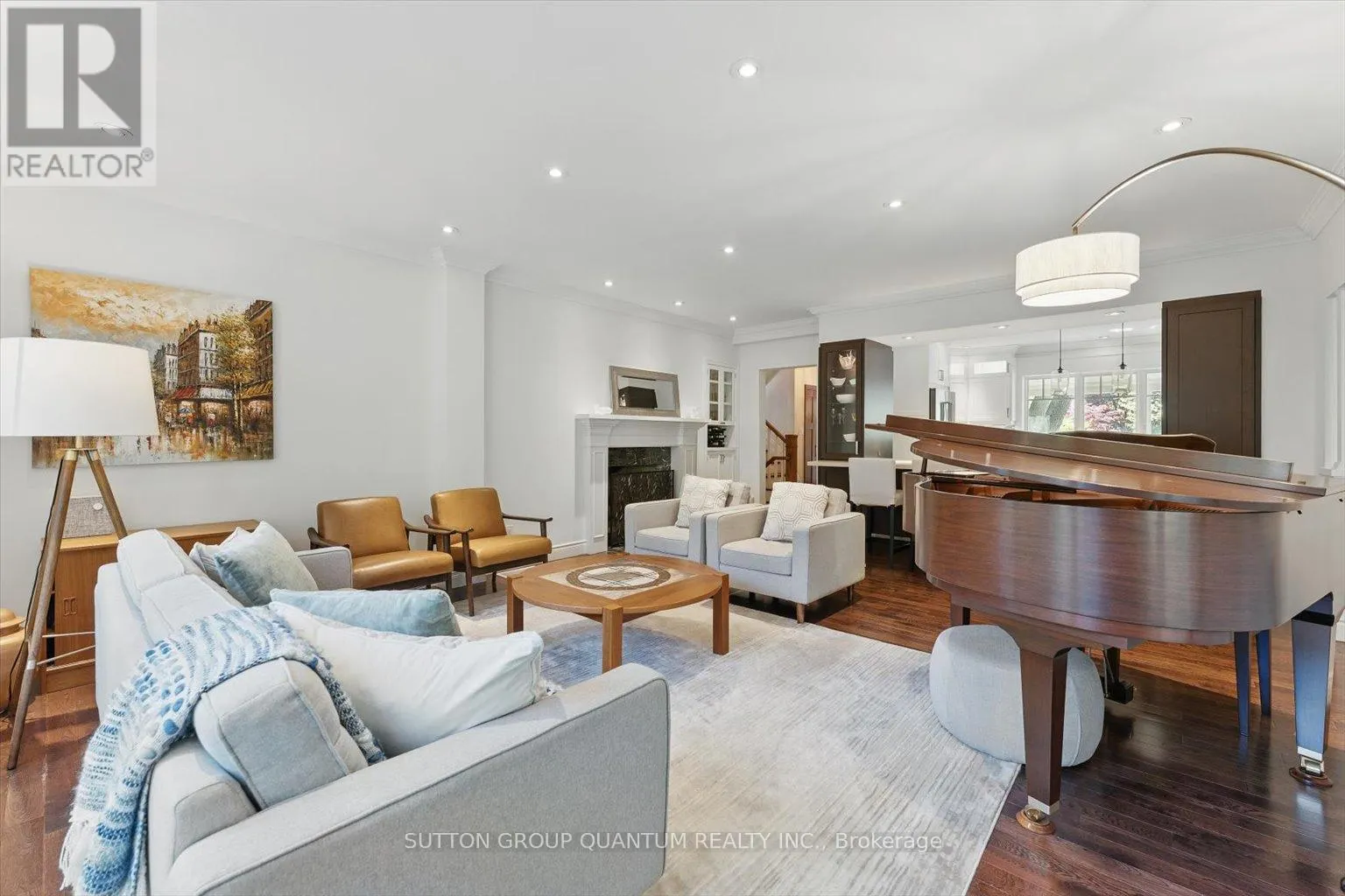 347 PINETREE WAY