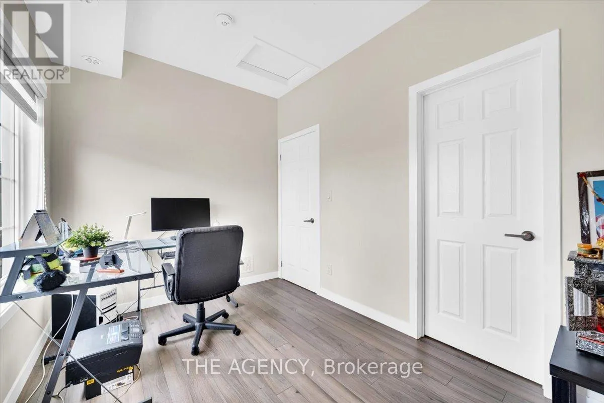7 FORBES AVENUE