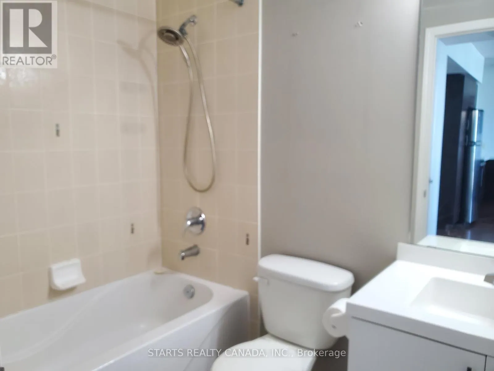 1505 - 2240 LAKESHORE BOULEVARD W