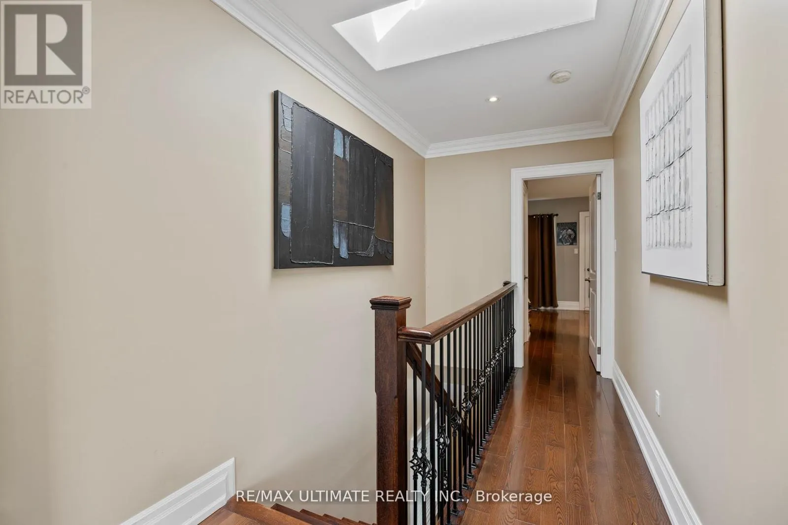 23 SENECA AVENUE