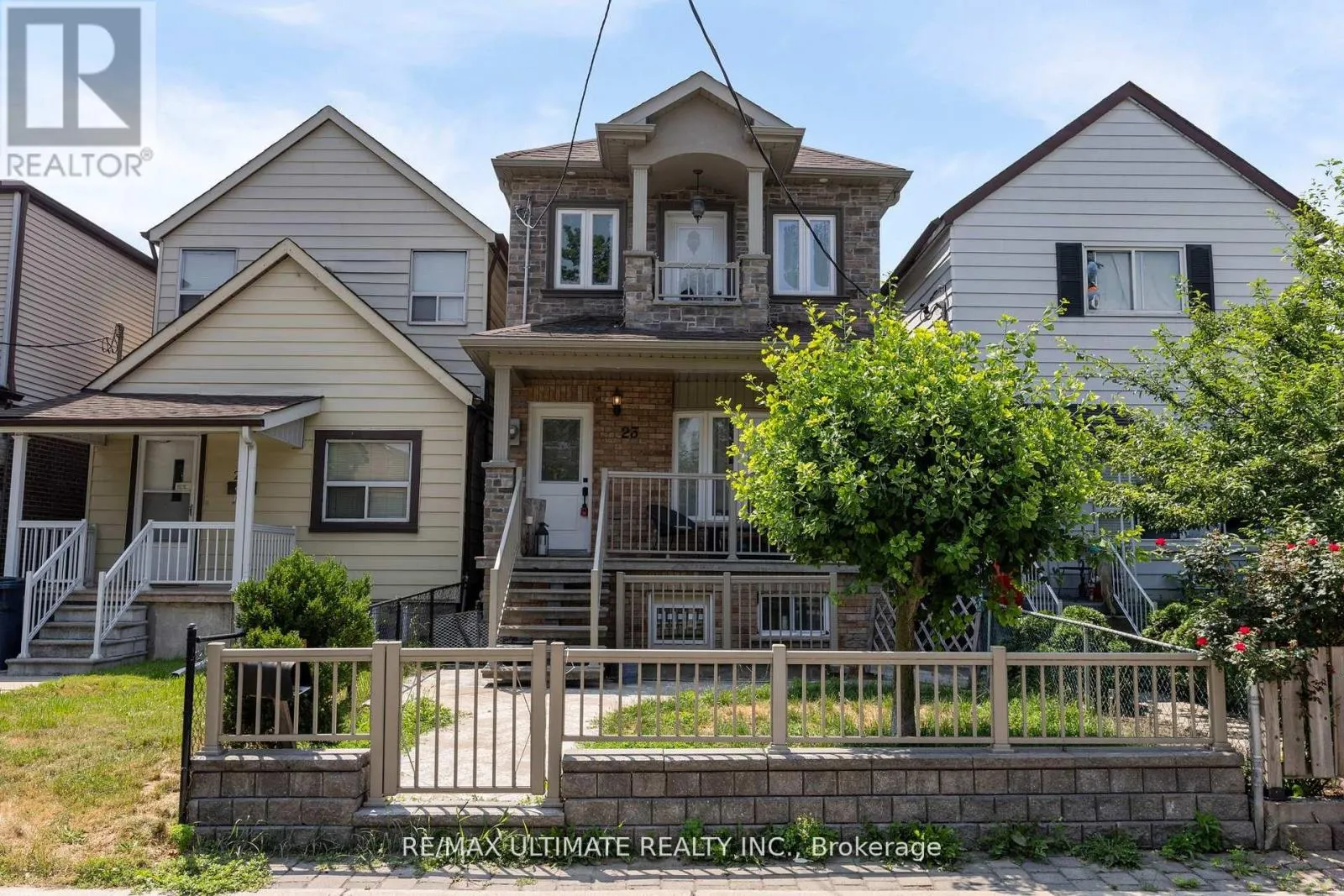 23 SENECA AVENUE