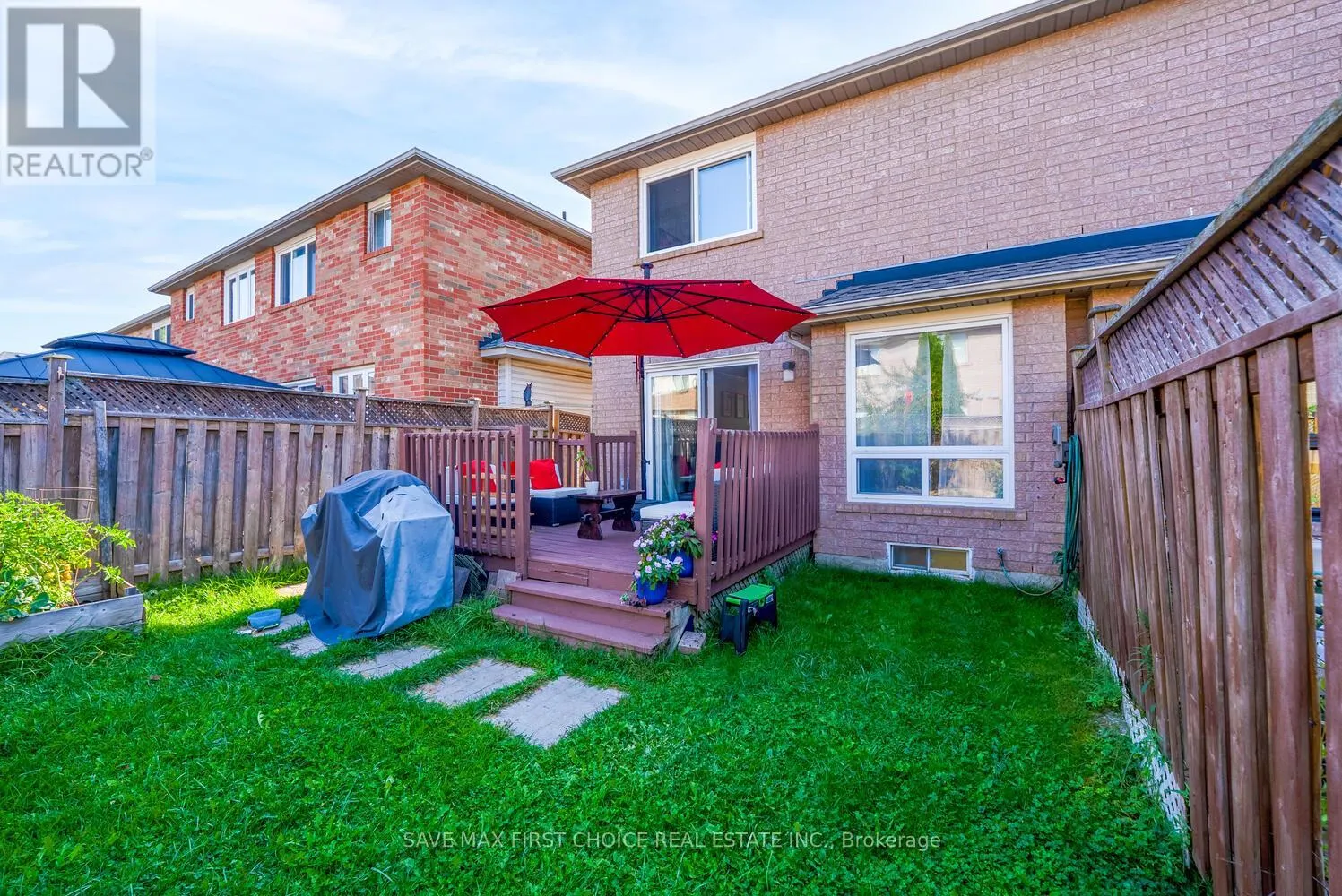 3389 SCOTCH PINE GATE