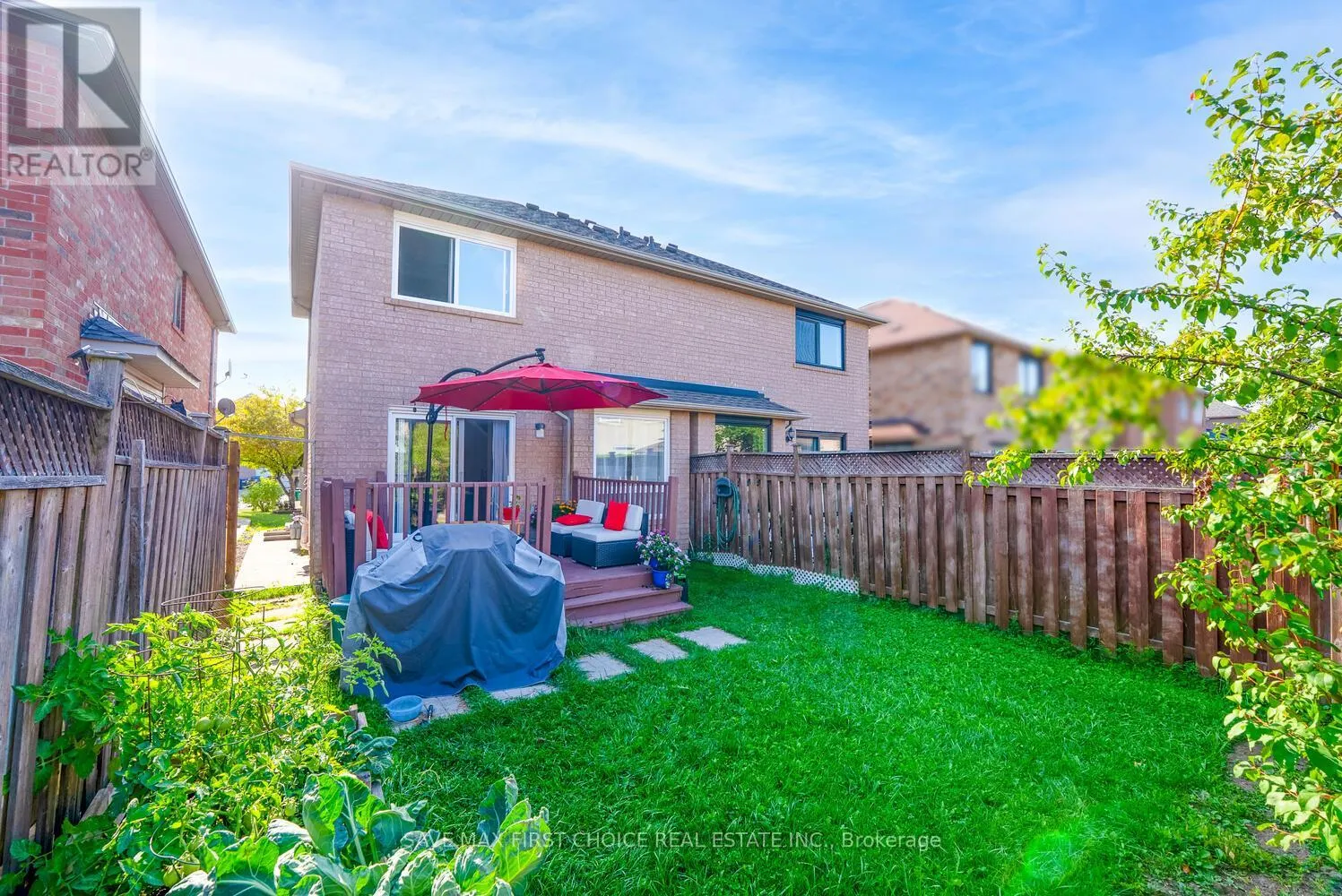 3389 SCOTCH PINE GATE