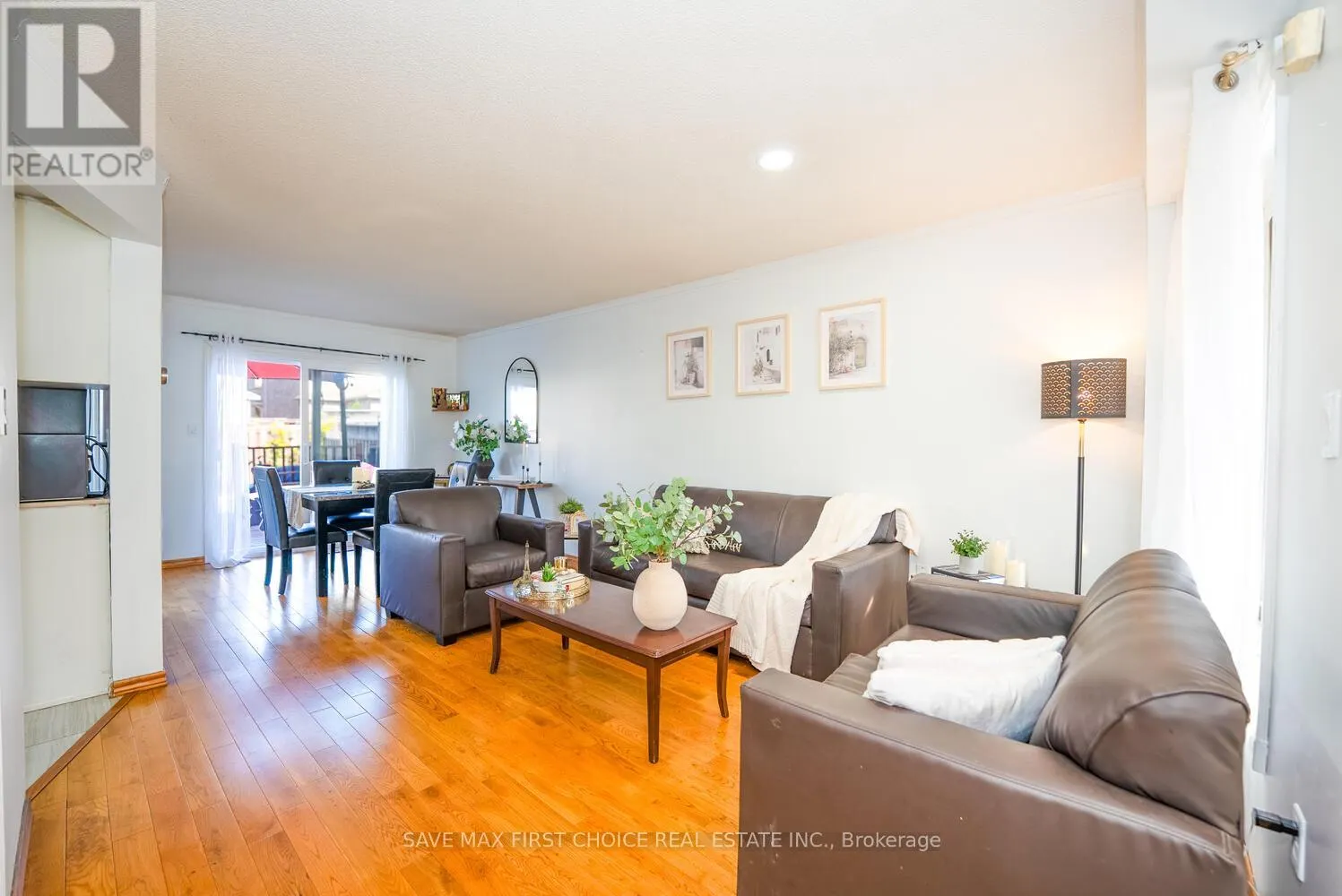 3389 SCOTCH PINE GATE