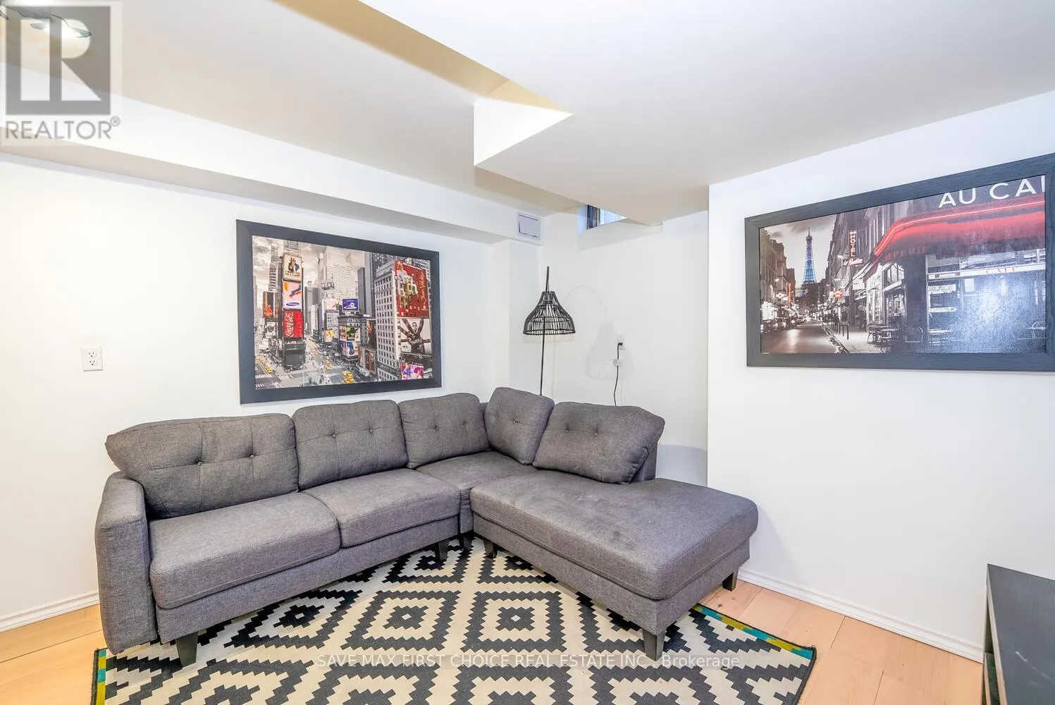 3389 SCOTCH PINE GATE