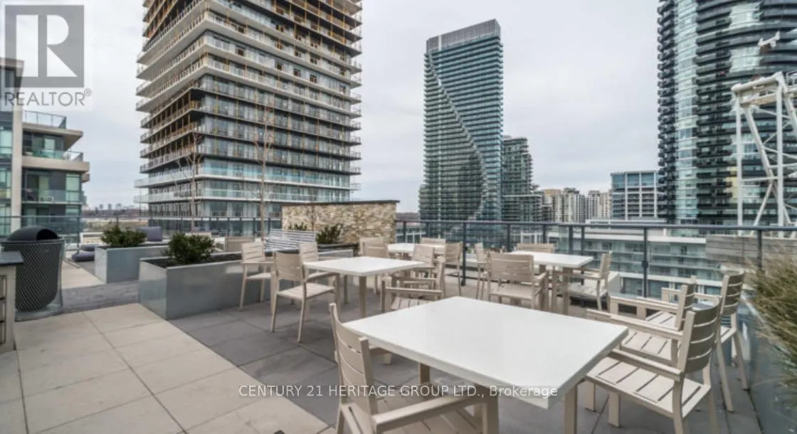 1207 - 59 ANNIE CRAIG DRIVE