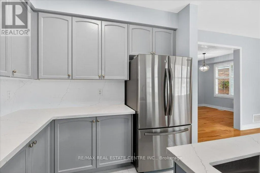 852 BESSY TRAIL
