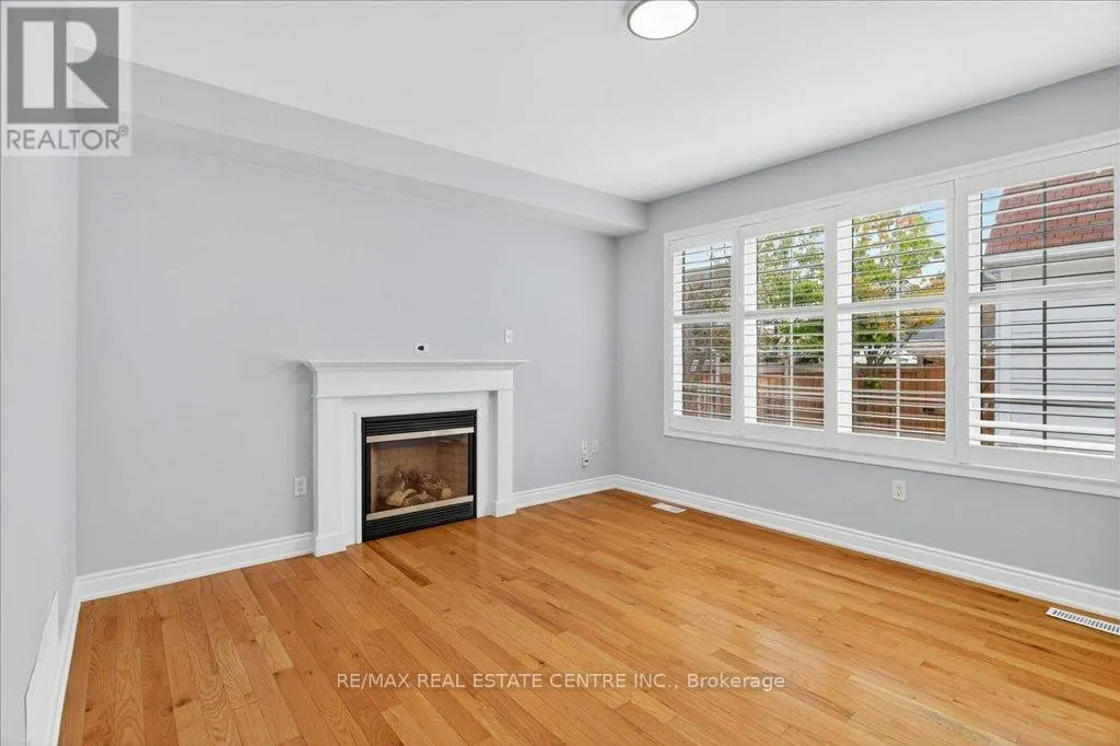 852 BESSY TRAIL