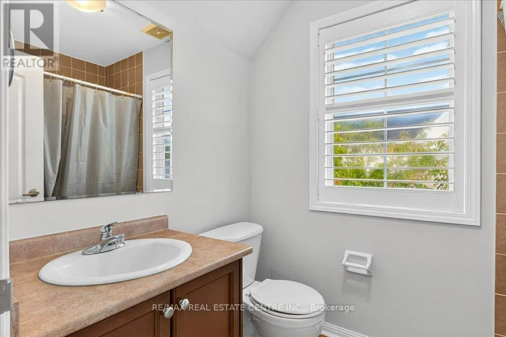 852 BESSY TRAIL