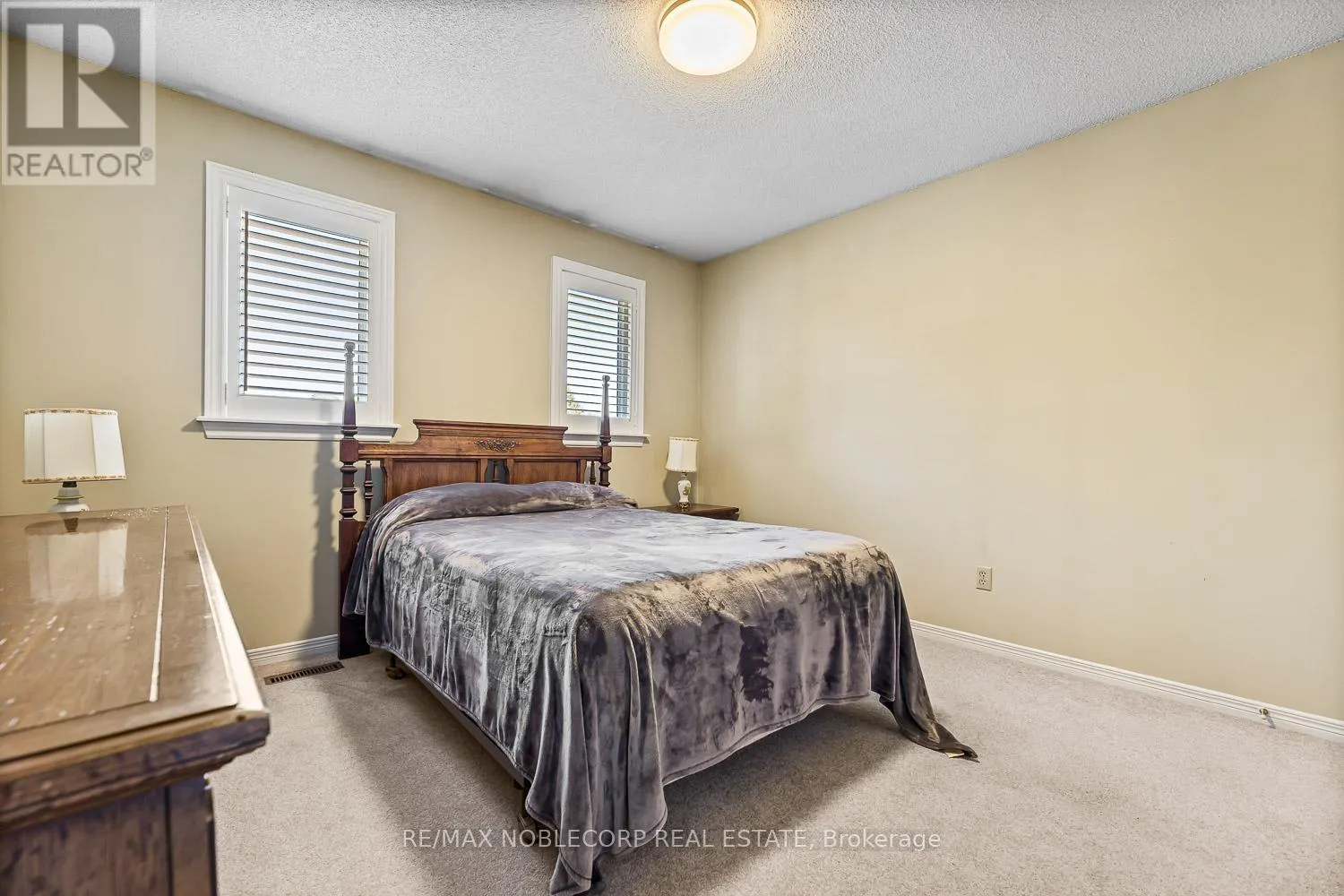 24 EGAN CRESCENT