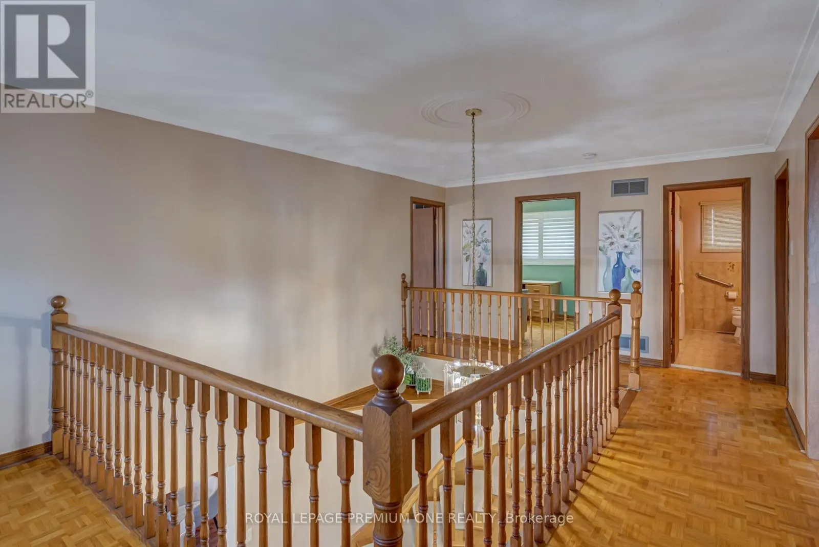 41 WHITLEY AVENUE