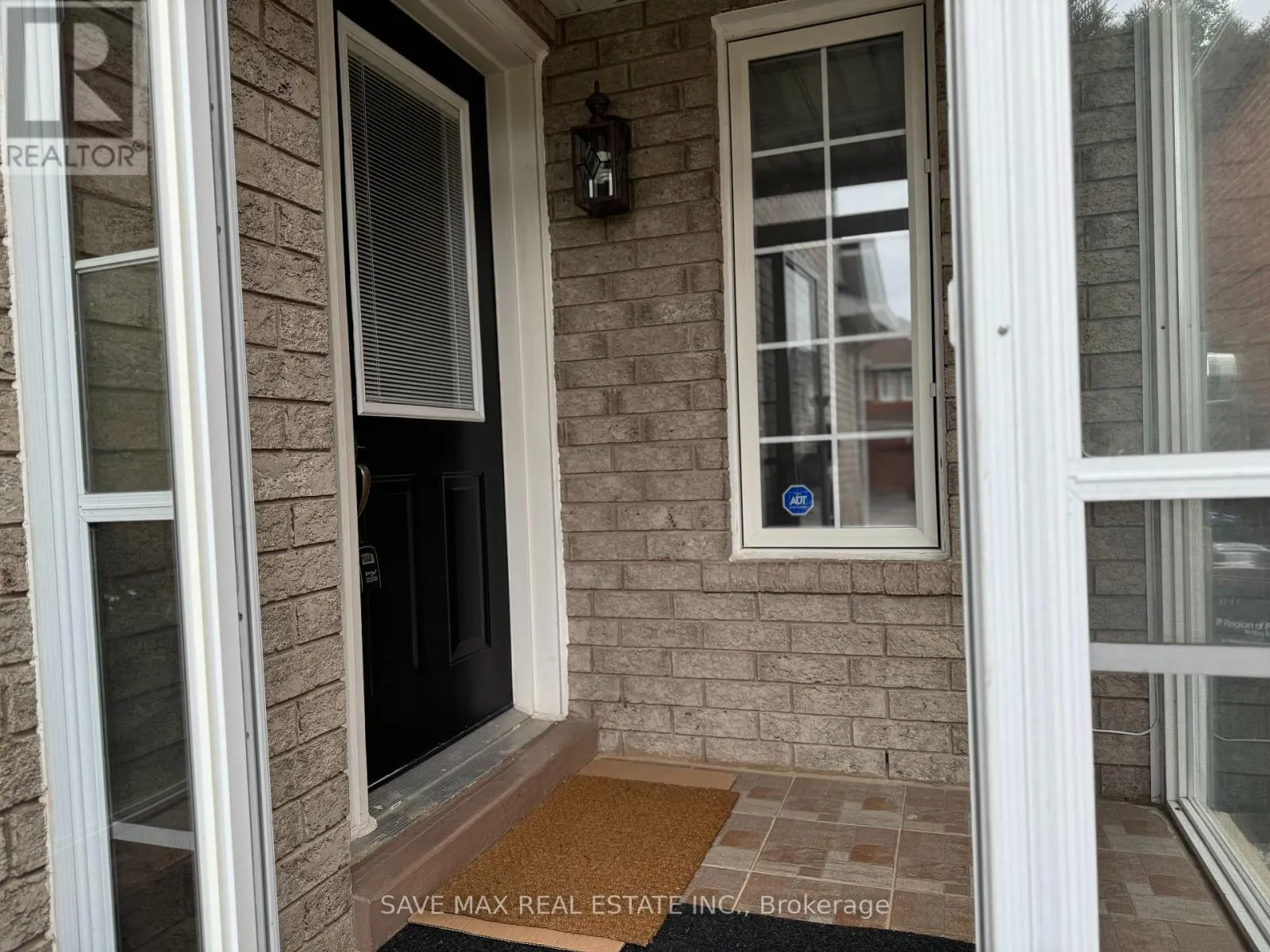 1148 WINDBROOK GROVE