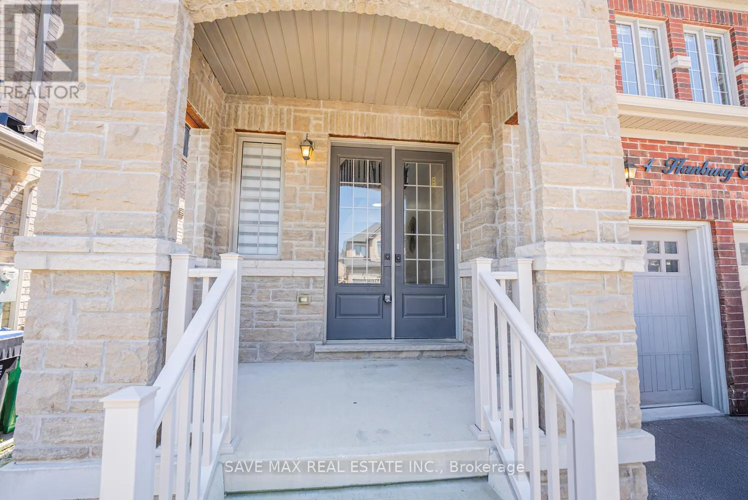4 HANBURY CRESCENT