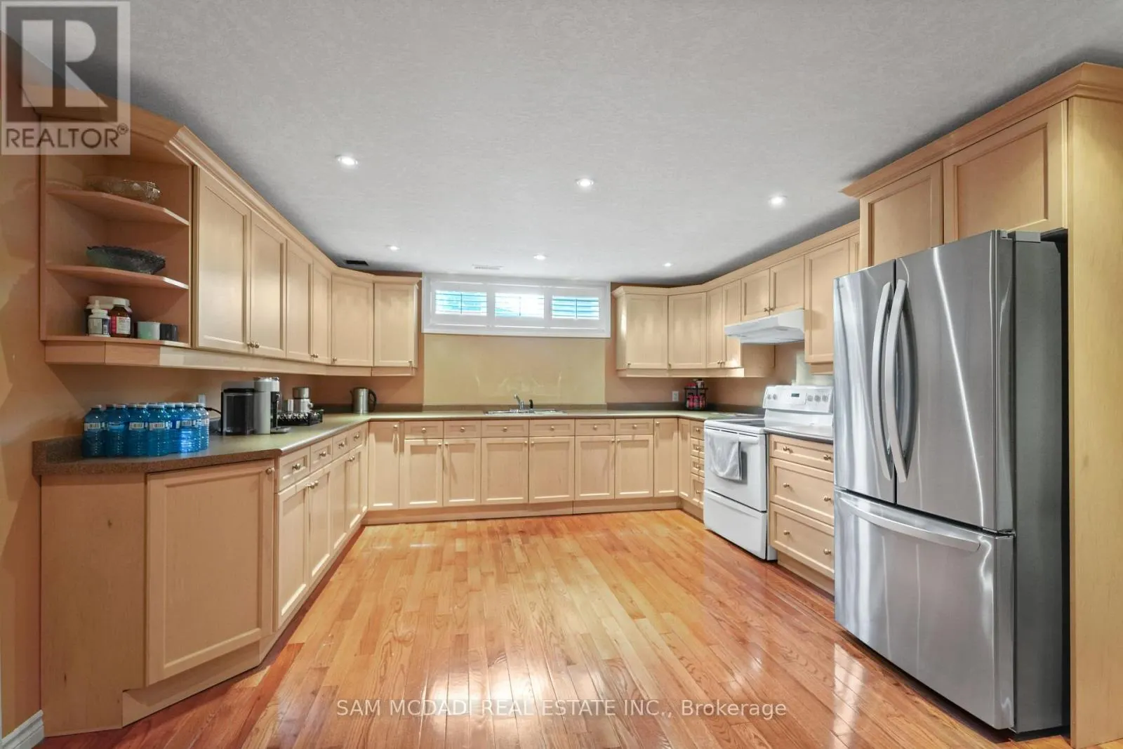 5431 APPLEBY LINE