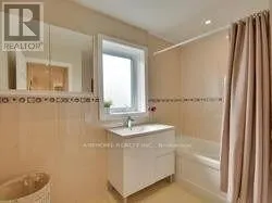 MAIN - 34 BATTERSEA CRES. BATTERSEA CRESCENT W