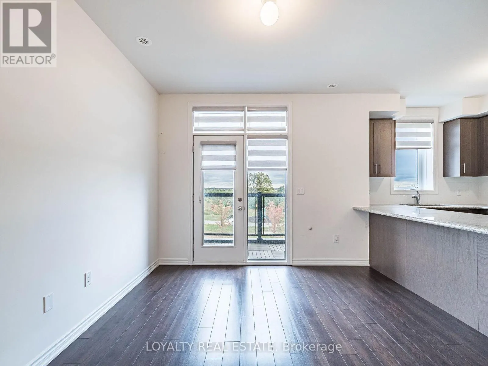 413 - 70 HALLIFORD PLACE