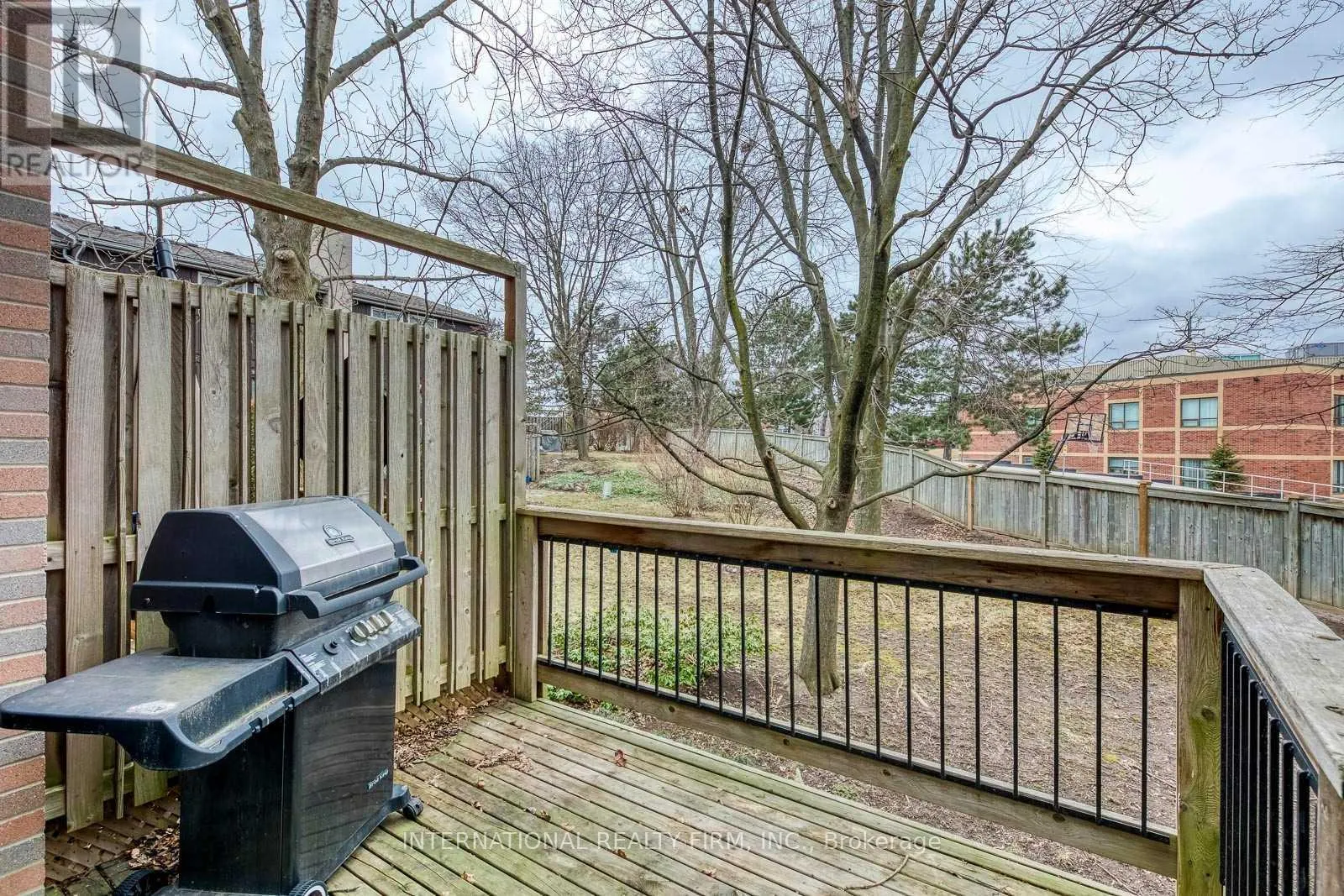 15 - 6855 GLEN ERIN DRIVE