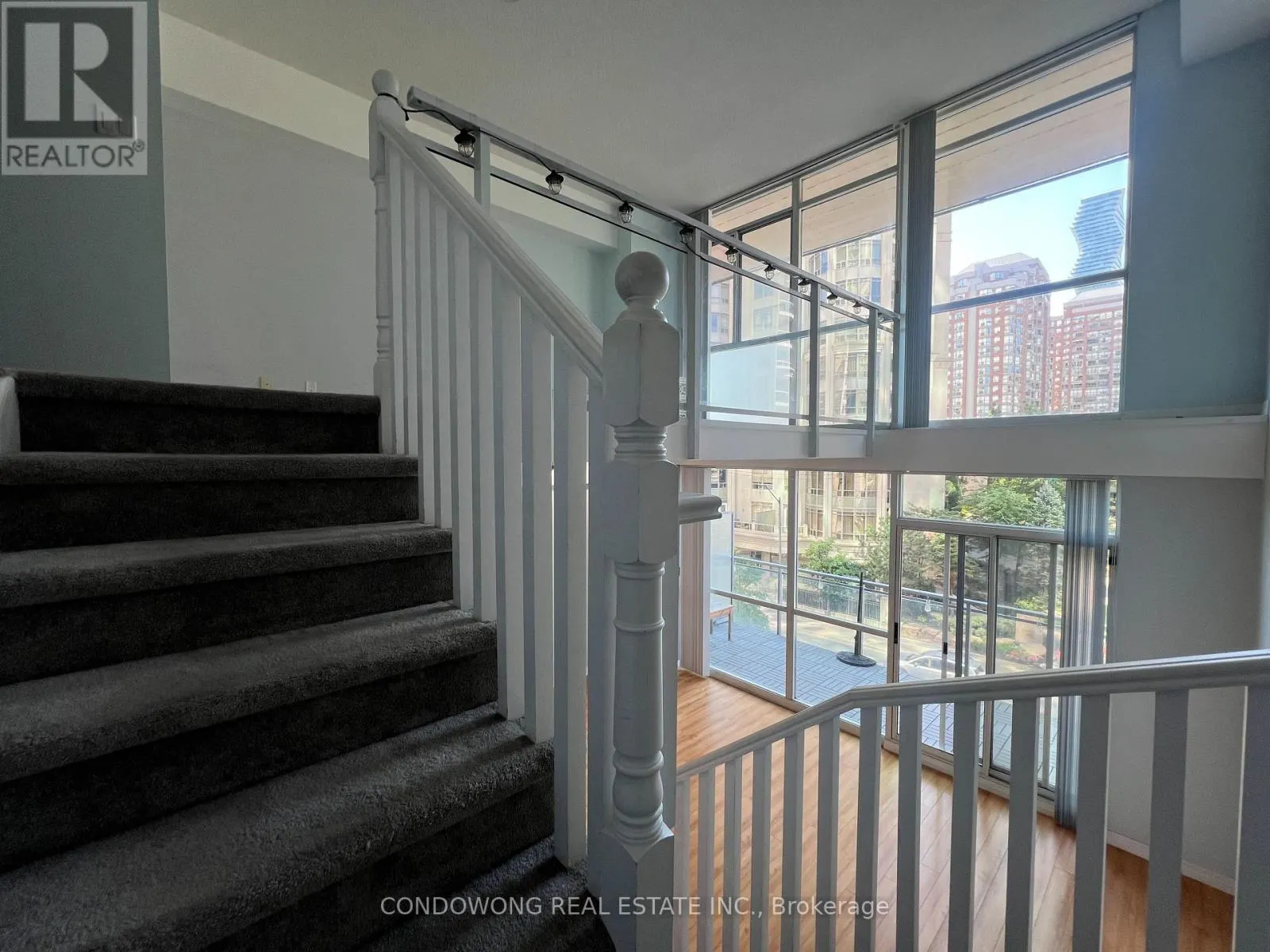 305 - 225 WEBB DRIVE