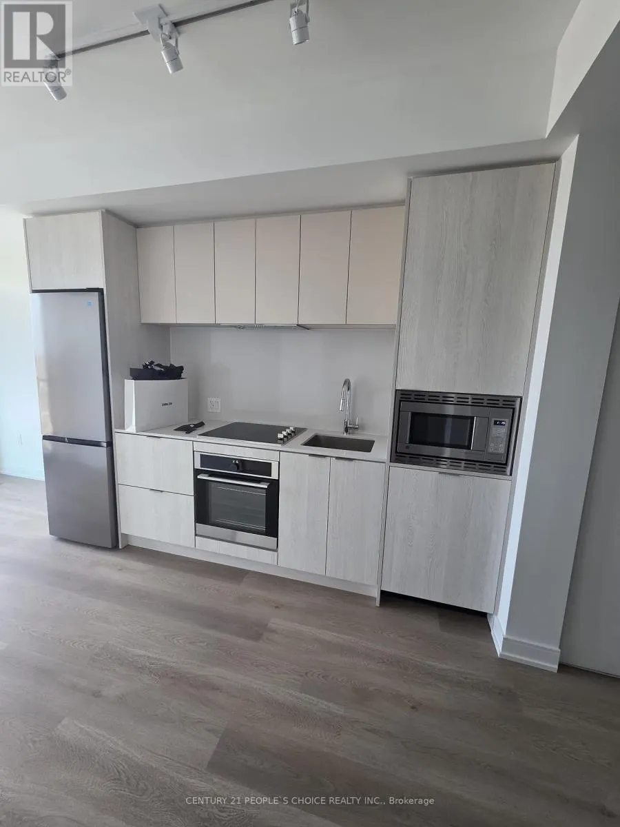 1715 - 3009 NOVAR ROAD
