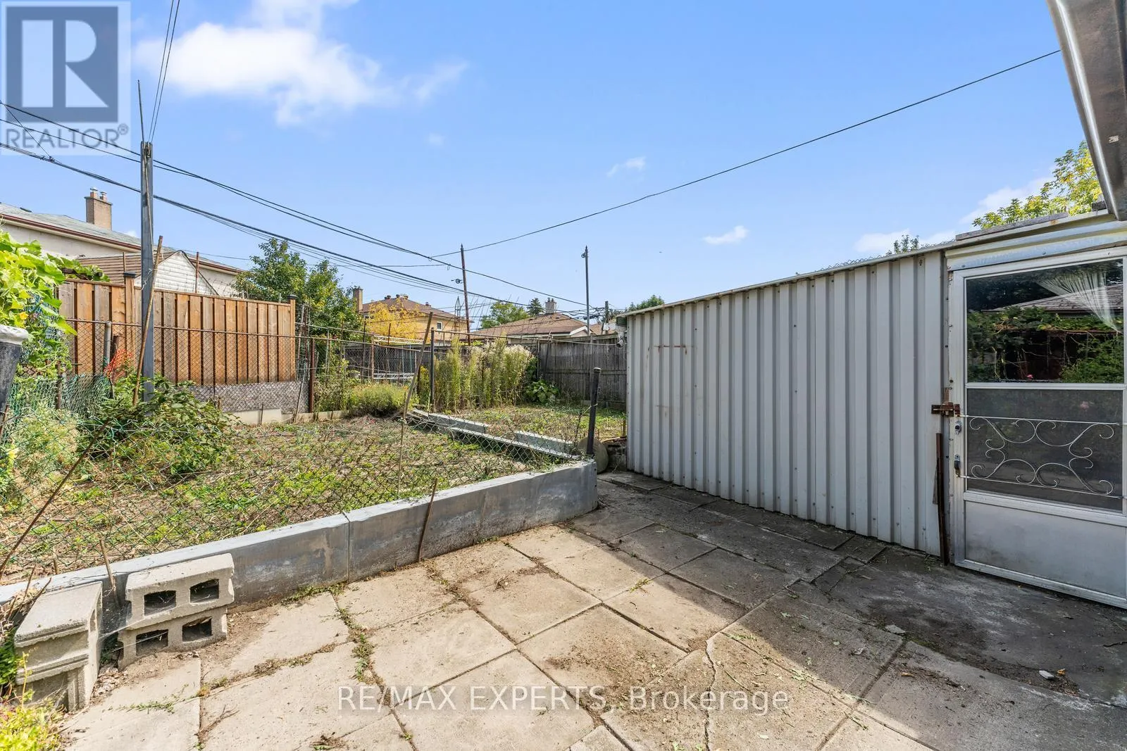 19 PETERDALE ROAD
